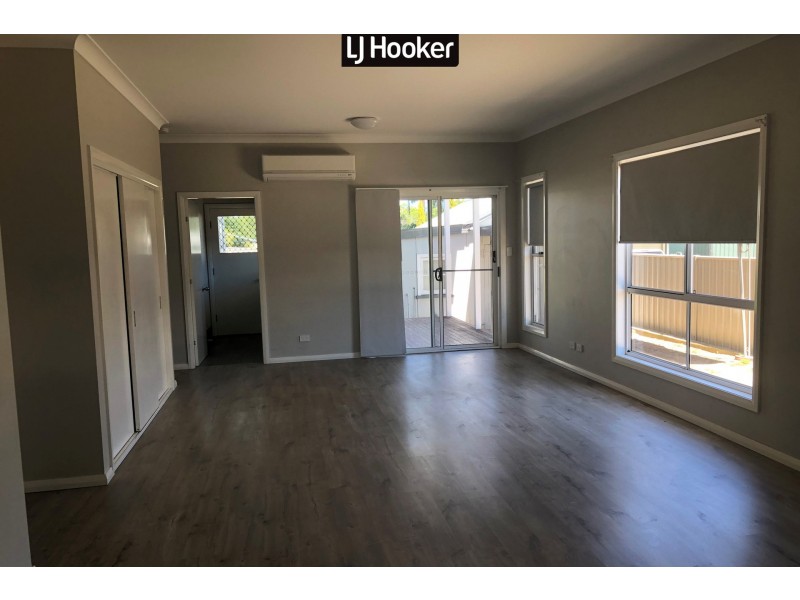 28 Jack Street, Inverell NSW 2360