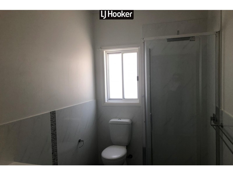 28 Jack Street, Inverell NSW 2360