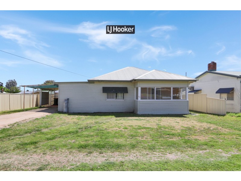 84 Granville Street, Inverell NSW 2360