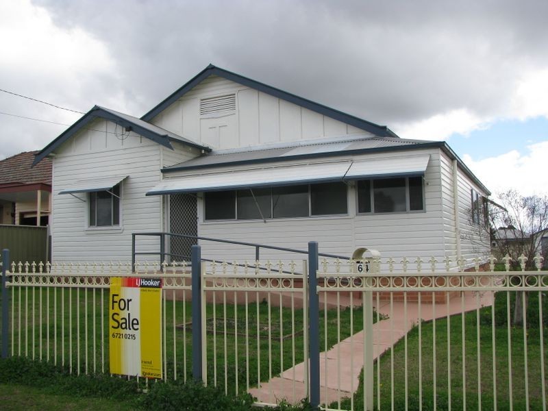 64 George Street, Inverell NSW 2360