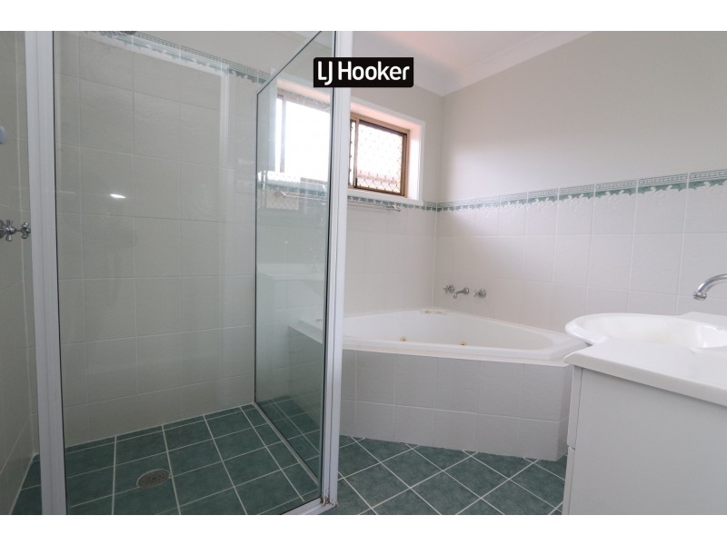 18 Auburn Vale Road, Inverell NSW 2360