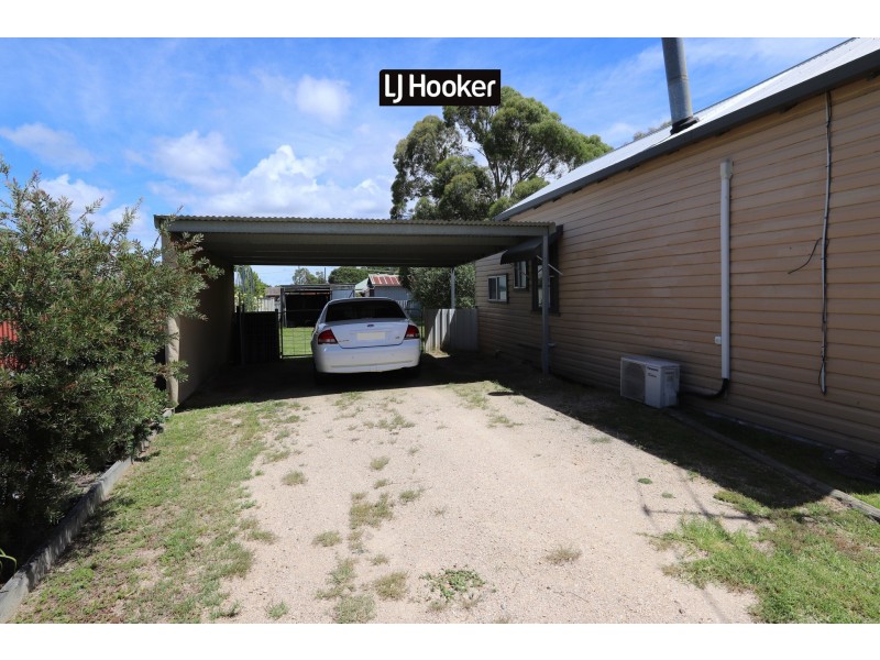 62 Granville Street, Inverell NSW 2360