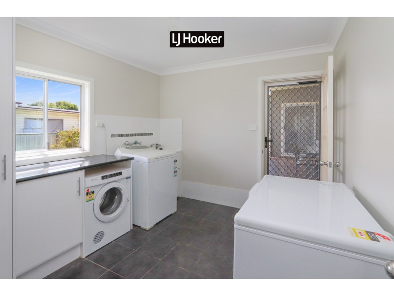55 Greaves Street, Inverell NSW 2360