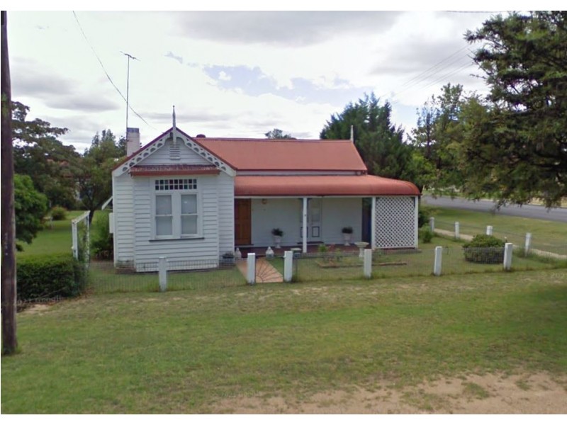 74 Lawrence Street, Inverell NSW 2360