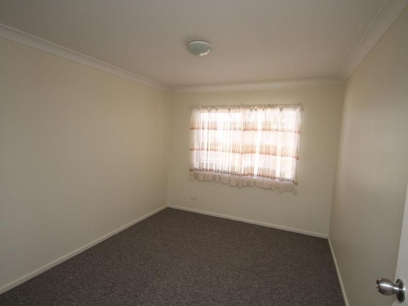 8 Jacaranda Crescent, Inverell NSW 2360