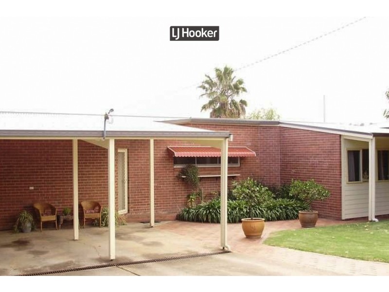 70 Short Street, Inverell NSW 2360