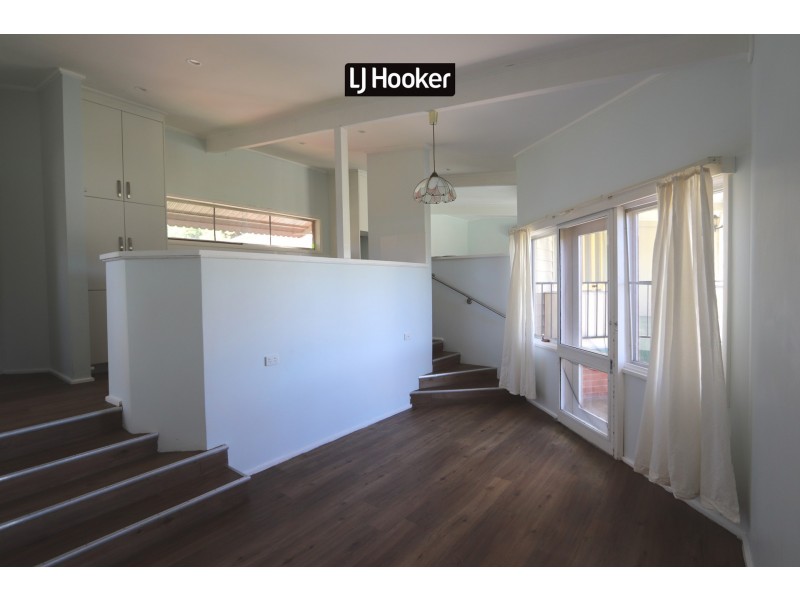 70 Short Street, Inverell NSW 2360