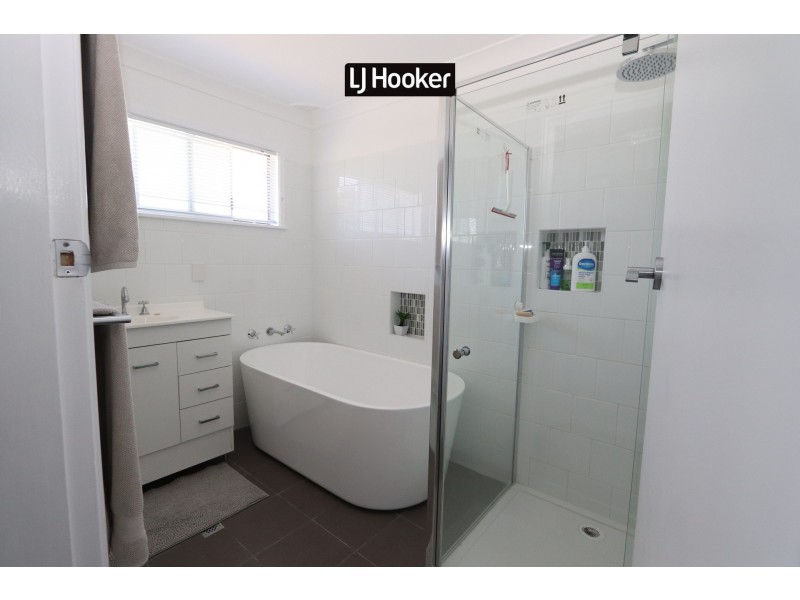 19 Moore Street, Inverell NSW 2360