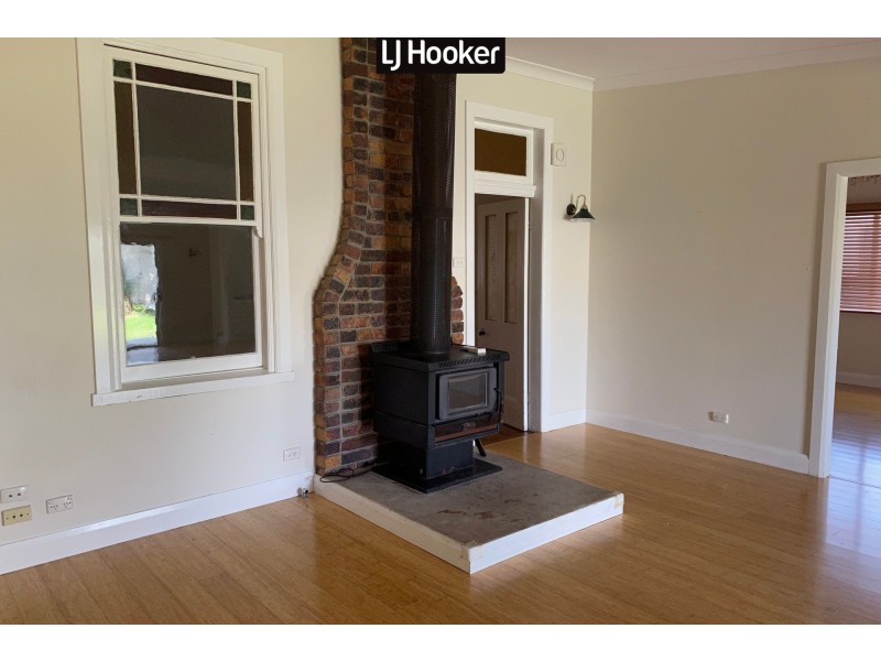 19 Chester Street, Inverell NSW 2360
