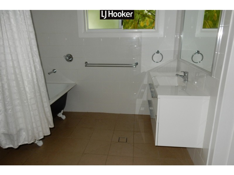 19 Chester Street, Inverell NSW 2360