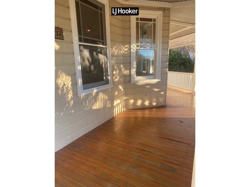19 Chester Street, Inverell NSW 2360