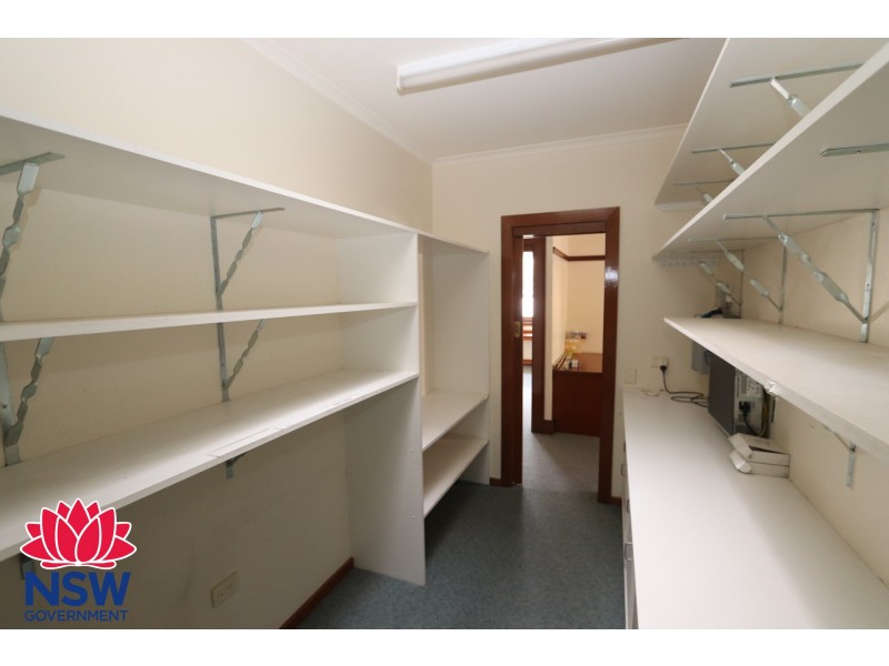 8 Evans Street, Inverell NSW 2360