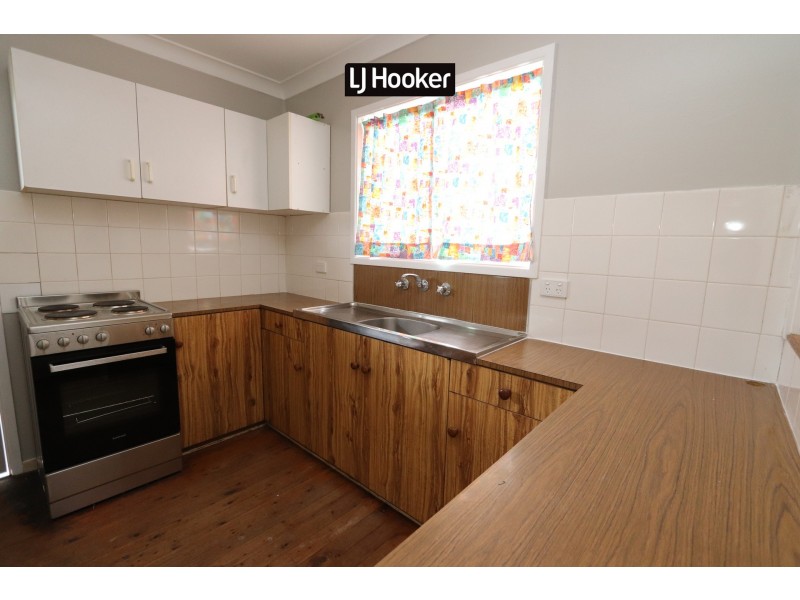 72 Short Street, Inverell NSW 2360