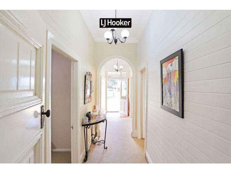 58 Brae Street, Inverell NSW 2360