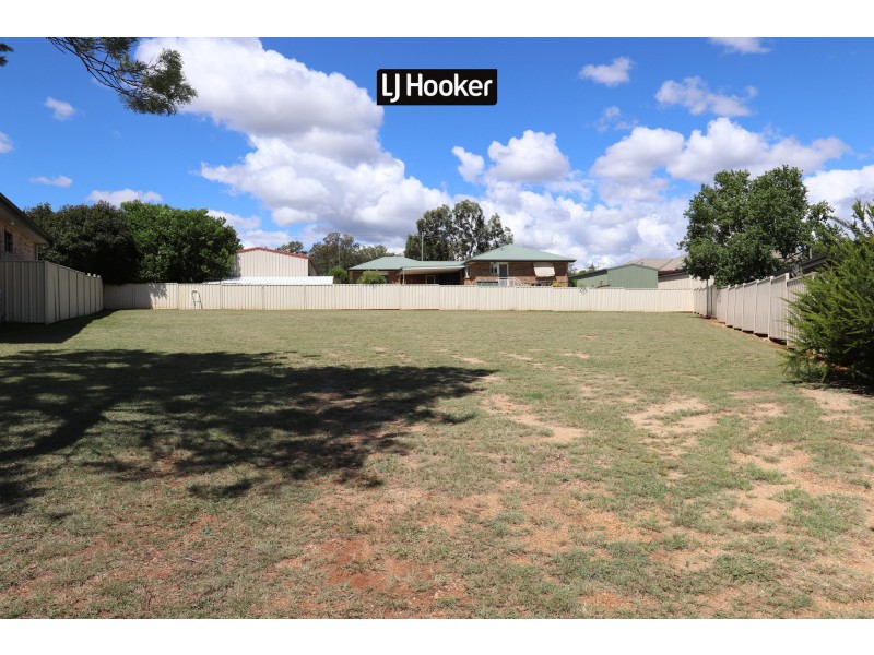 25 Kingfisher Drive, Inverell NSW 2360