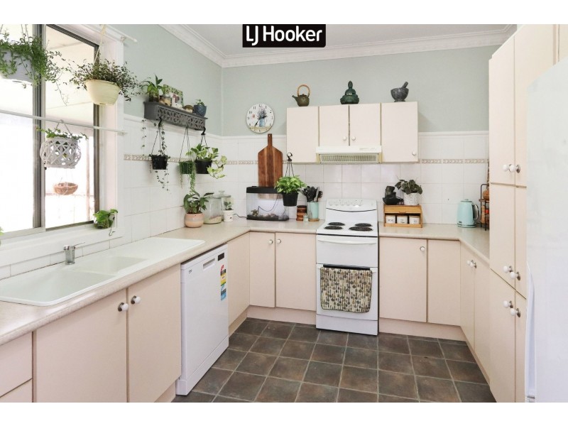 47 Bennett Street, Inverell NSW 2360