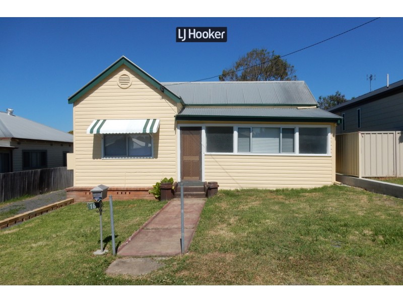 16 Jack Street, Inverell NSW 2360