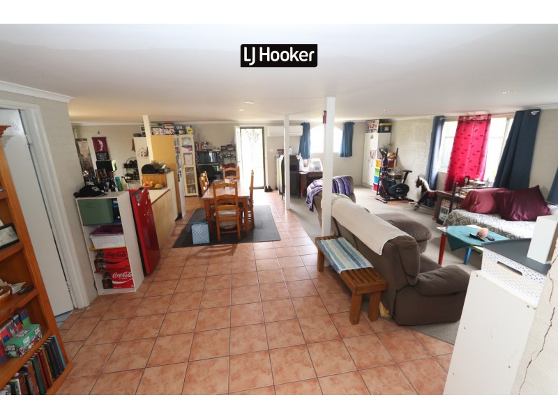 36 Chester Street, Inverell NSW 2360