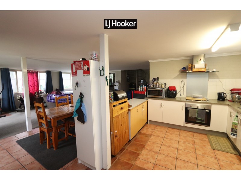 36 Chester Street, Inverell NSW 2360