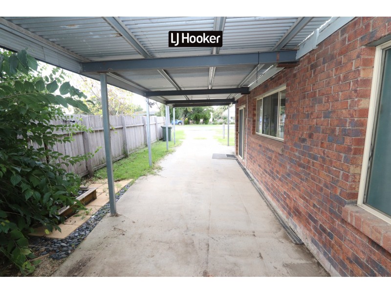 36 Chester Street, Inverell NSW 2360