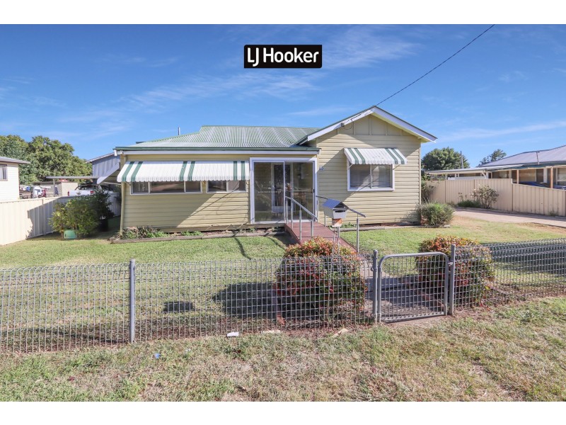 82 Granville Street, Inverell NSW 2360
