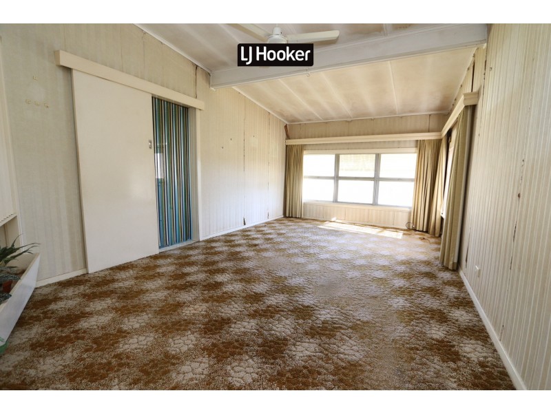 82 Granville Street, Inverell NSW 2360