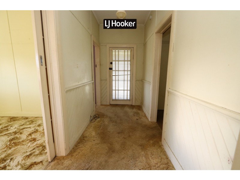 82 Granville Street, Inverell NSW 2360