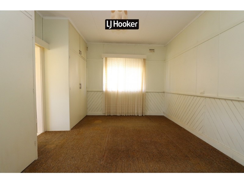 82 Granville Street, Inverell NSW 2360