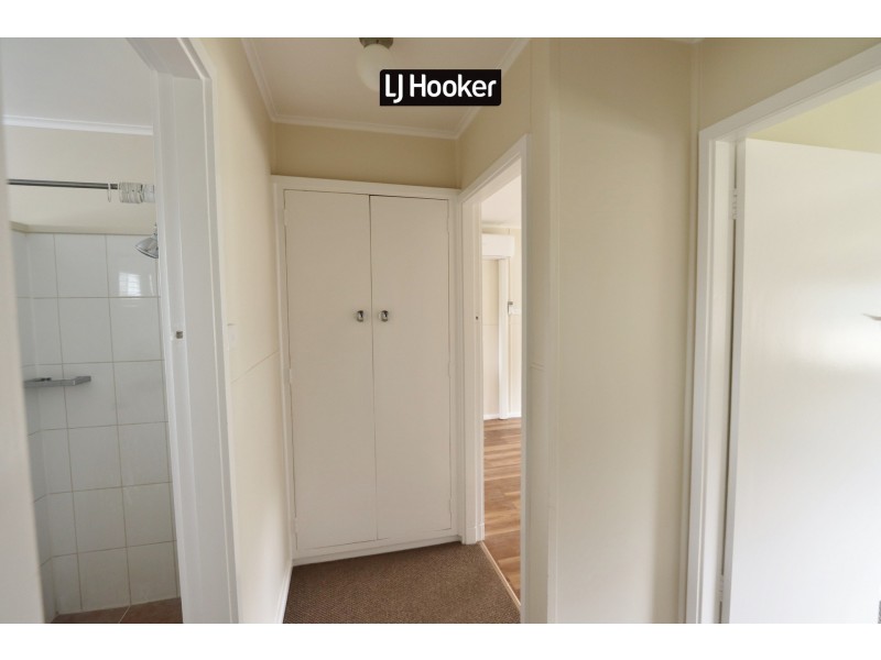 1/30 Queens Terrace, Inverell NSW 2360