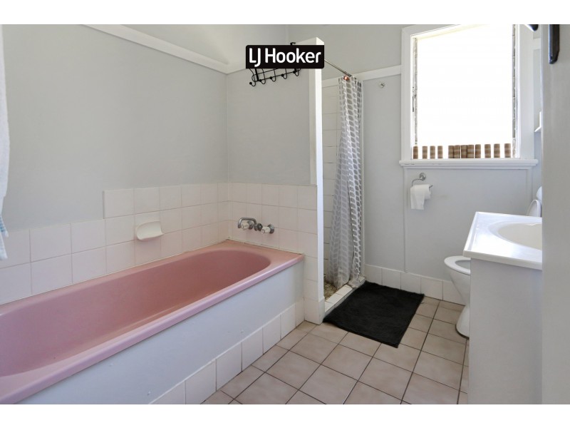 50 Froude Street, Inverell NSW 2360