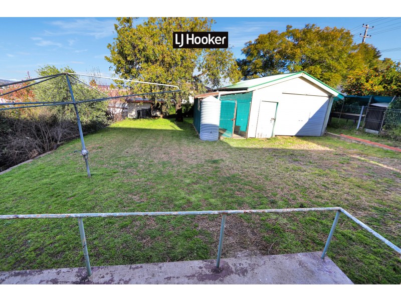 50 Froude Street, Inverell NSW 2360