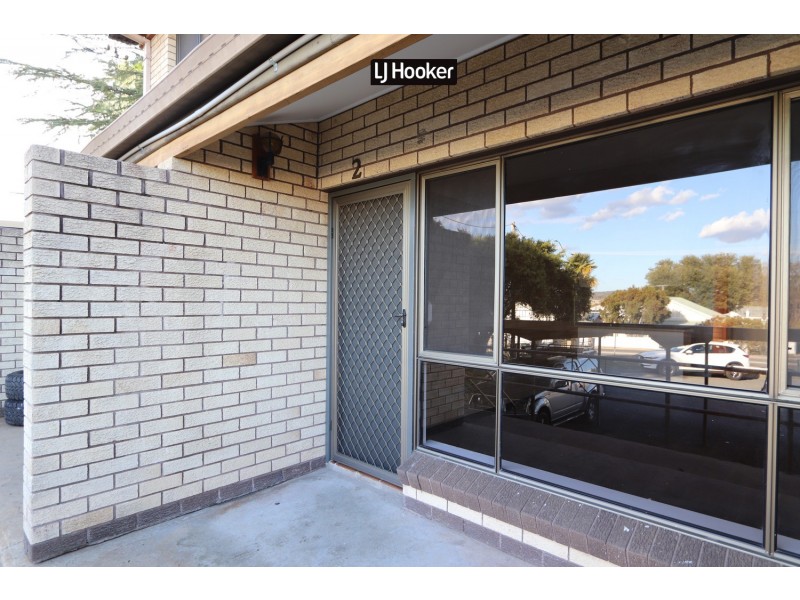 2/13 Warialda Road, Inverell NSW 2360