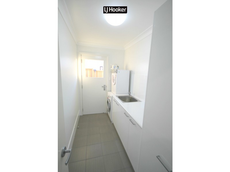 39 Bennett Street, Inverell NSW 2360