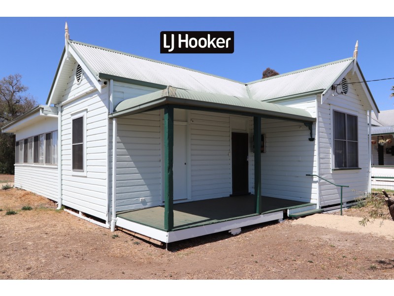 83 Henderson Street, Inverell NSW 2360
