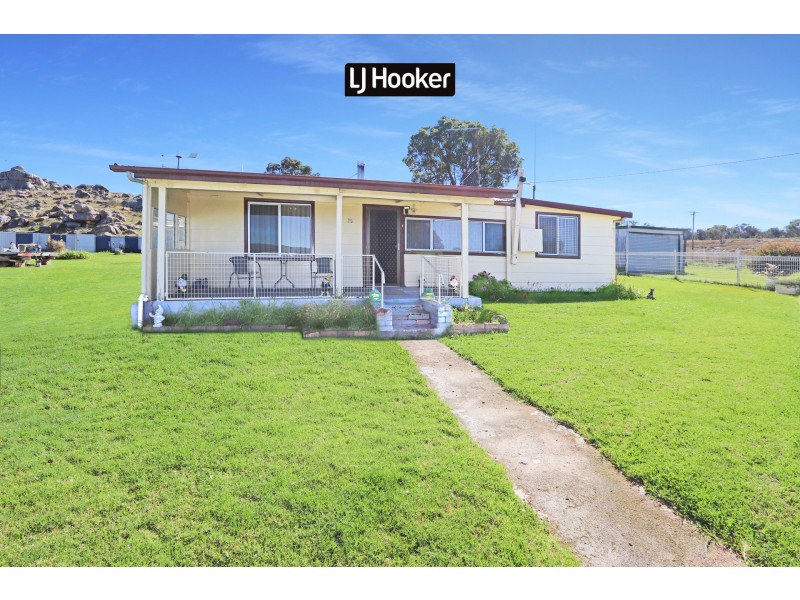 25 Dettmans Road, Inverell NSW 2360
