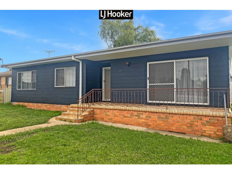 2 Coggan Place, Inverell NSW 2360
