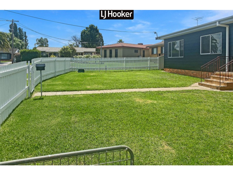 2 Coggan Place, Inverell NSW 2360