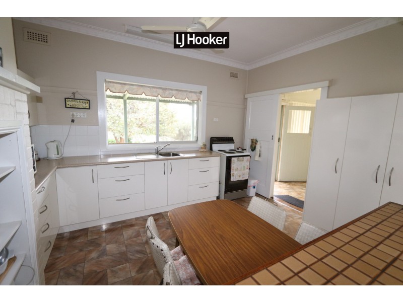99 Warialda Road, Inverell NSW 2360