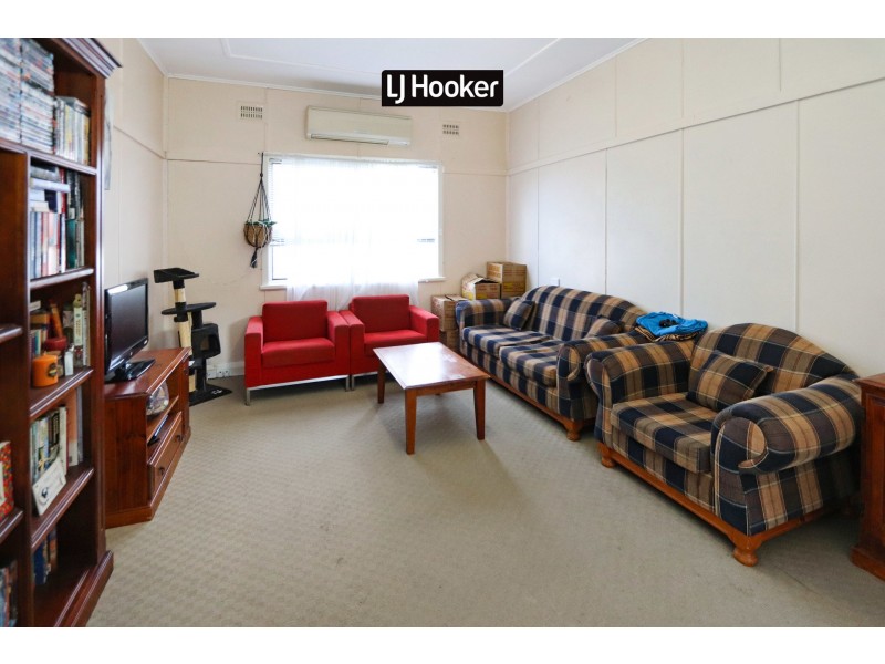 94 Chester Street, Inverell NSW 2360