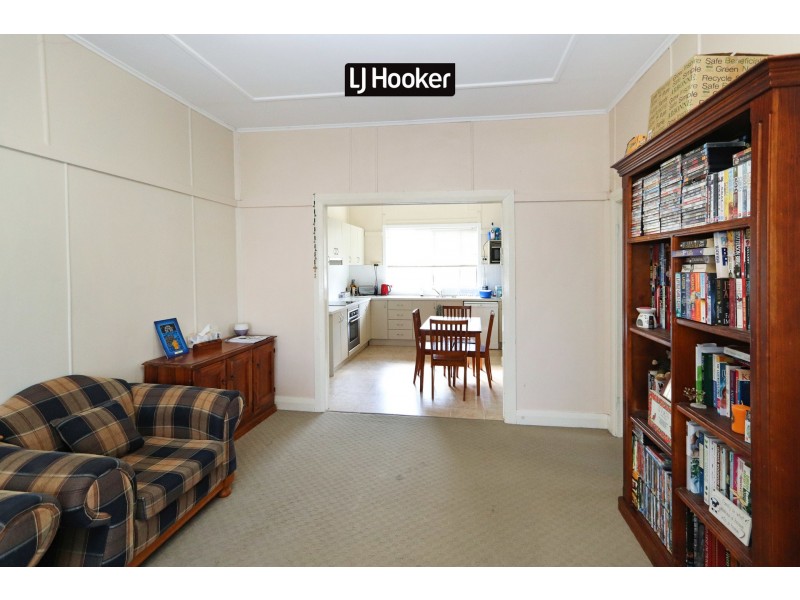 94 Chester Street, Inverell NSW 2360