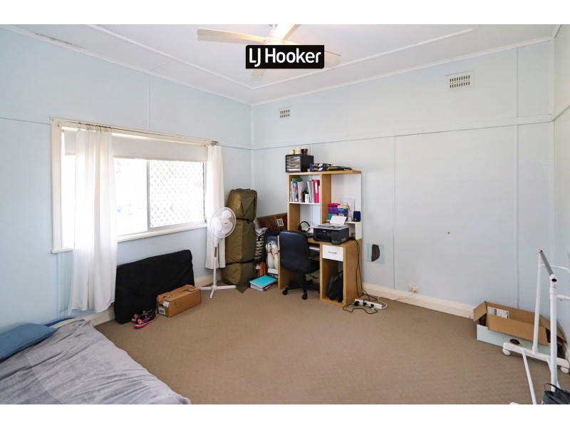 94 Chester Street, Inverell NSW 2360