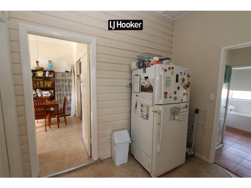 94 Chester Street, Inverell NSW 2360