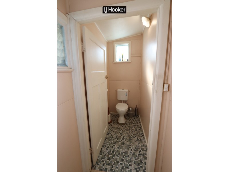 94 Chester Street, Inverell NSW 2360