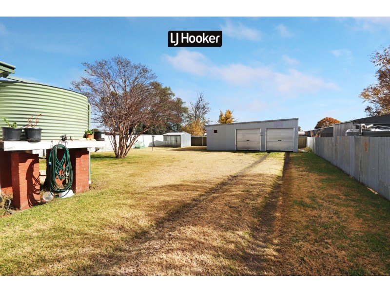 94 Chester Street, Inverell NSW 2360
