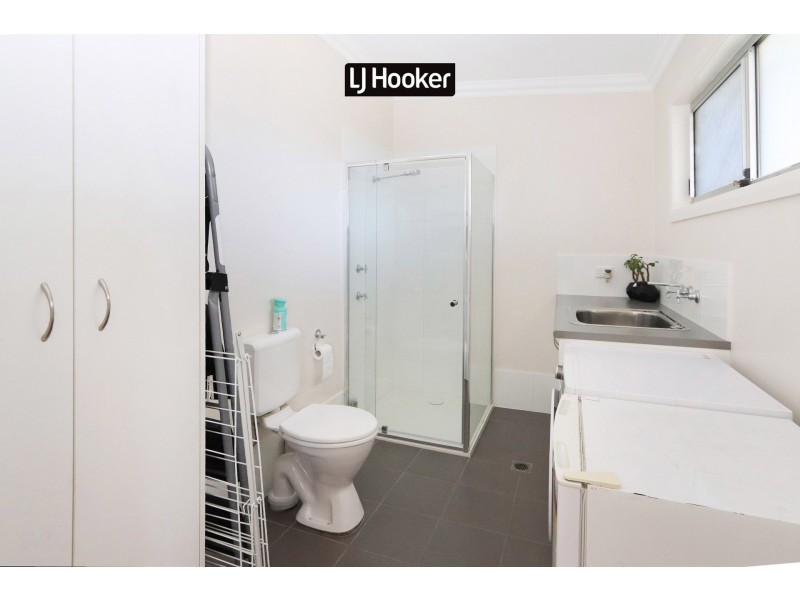 64 Granville Street, Inverell NSW 2360