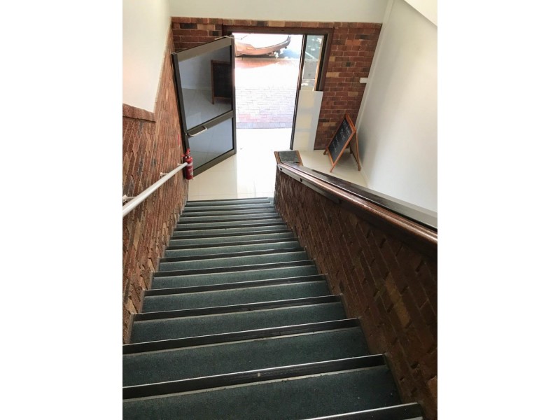 2/69 Otho Street, Inverell NSW 2360