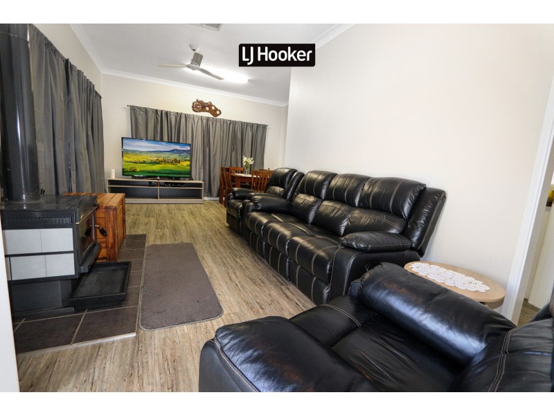 2 Prince Street, Inverell NSW 2360