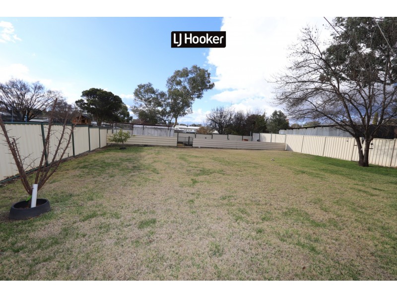 2 Prince Street, Inverell NSW 2360