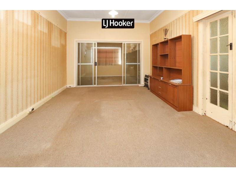 6 Chisholm Street, Inverell NSW 2360