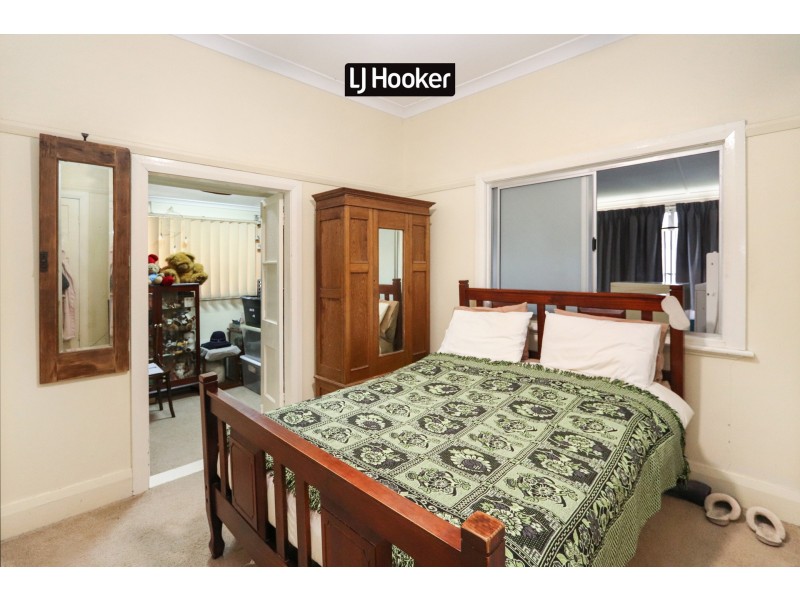 18 Rosslyn Street, Inverell NSW 2360